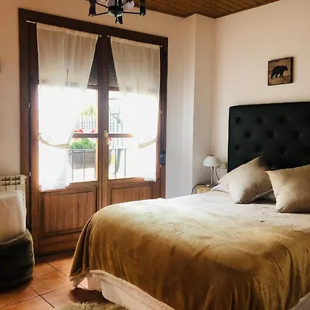 Duplex A La Placa Major