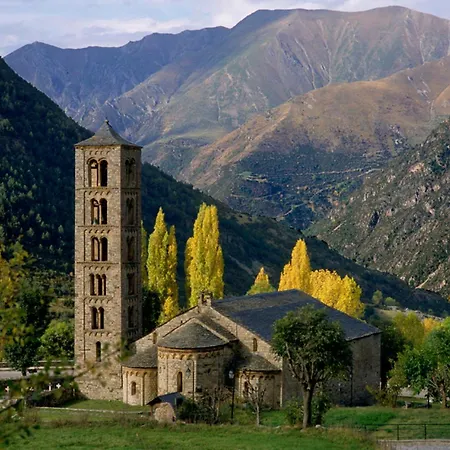 Duplex A La Placa Major アパート *